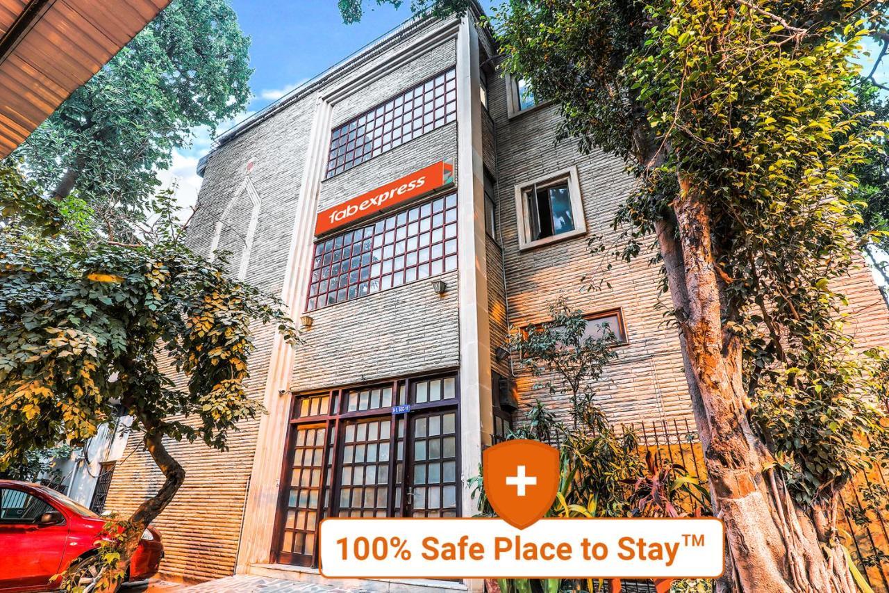 Fabexpress Hemkunt Mansion Hotel Noida Exterior foto
