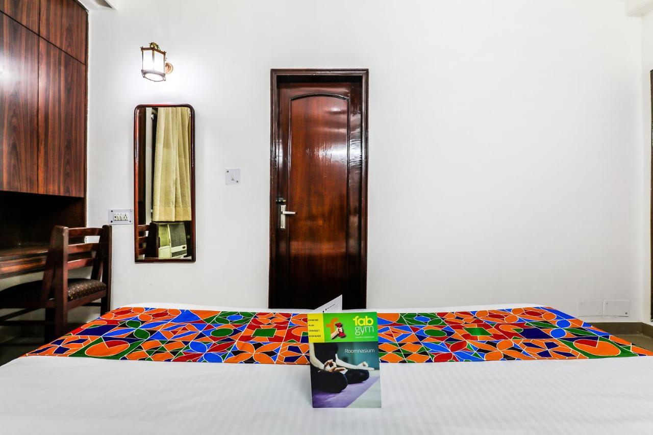 Fabexpress Hemkunt Mansion Hotel Noida Exterior foto